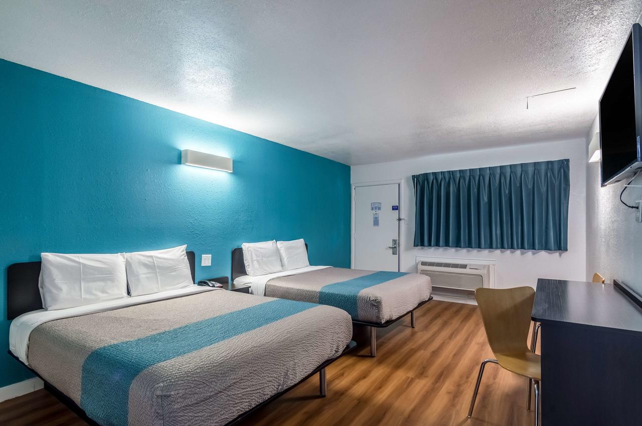 Trade Wind Motel Τζάκσονβιλ Εξωτερικό φωτογραφία