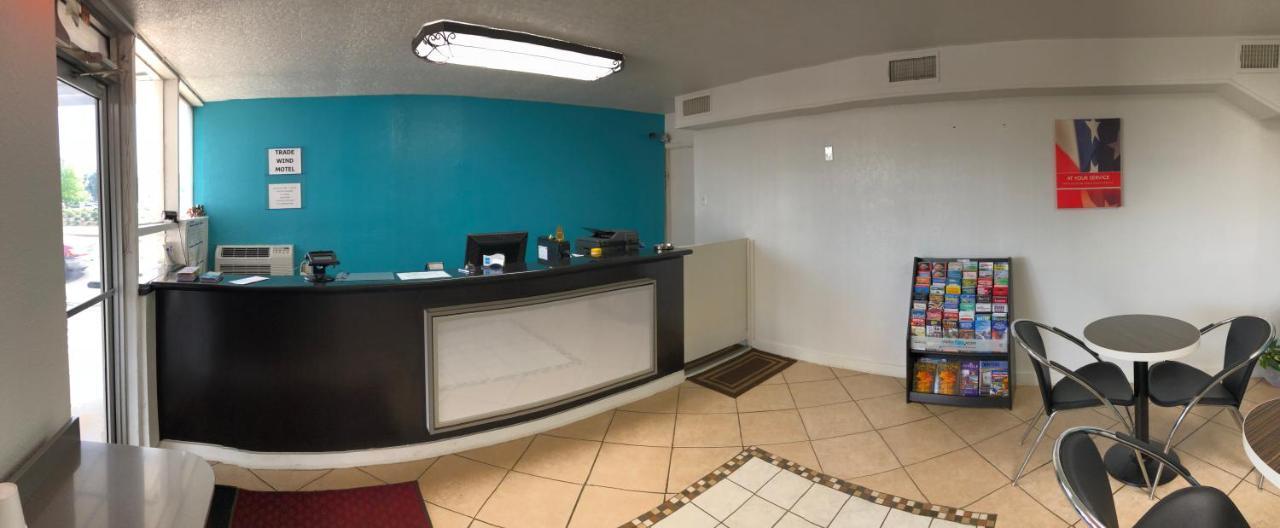 Trade Wind Motel Τζάκσονβιλ Εξωτερικό φωτογραφία