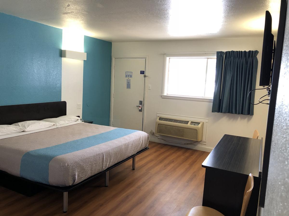 Trade Wind Motel Τζάκσονβιλ Εξωτερικό φωτογραφία