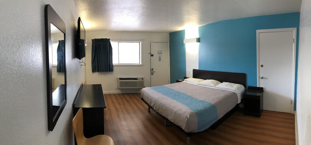 Trade Wind Motel Τζάκσονβιλ Εξωτερικό φωτογραφία