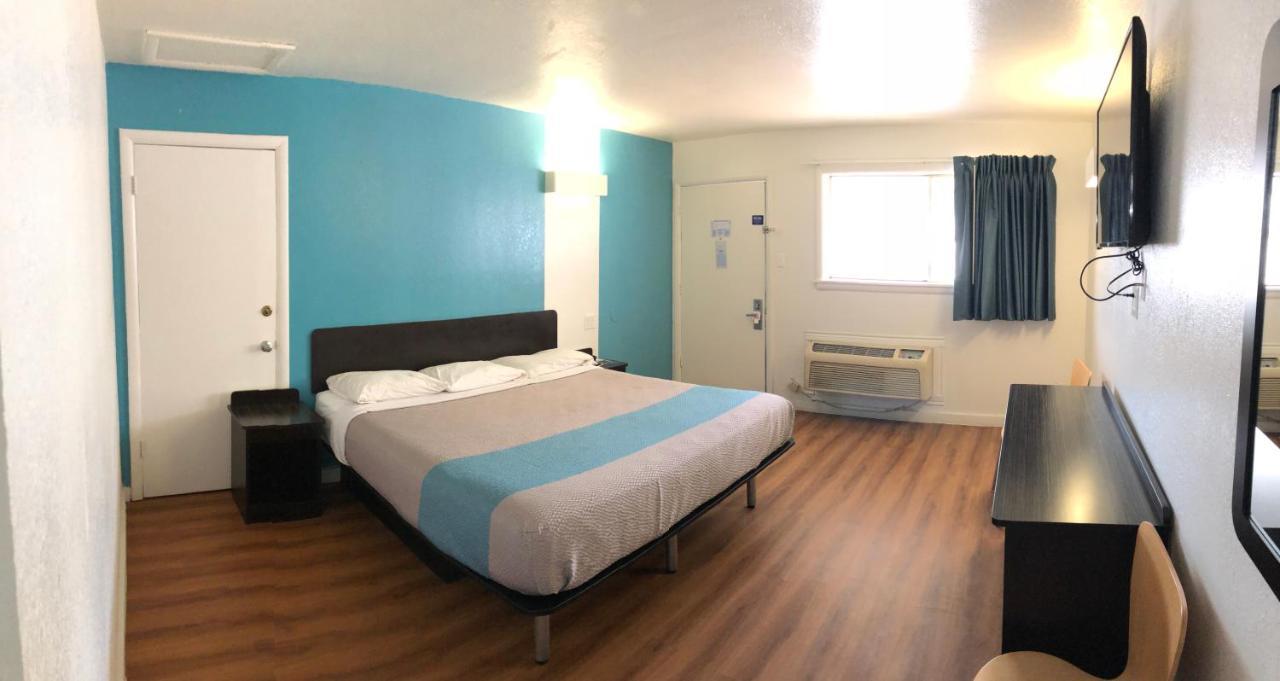 Trade Wind Motel Τζάκσονβιλ Εξωτερικό φωτογραφία