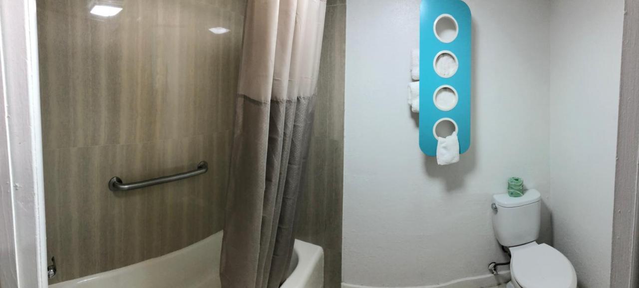 Trade Wind Motel Τζάκσονβιλ Εξωτερικό φωτογραφία