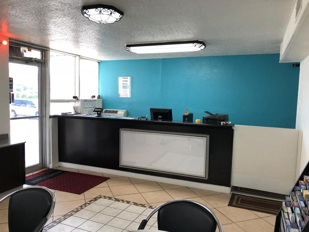 Trade Wind Motel Τζάκσονβιλ Εξωτερικό φωτογραφία